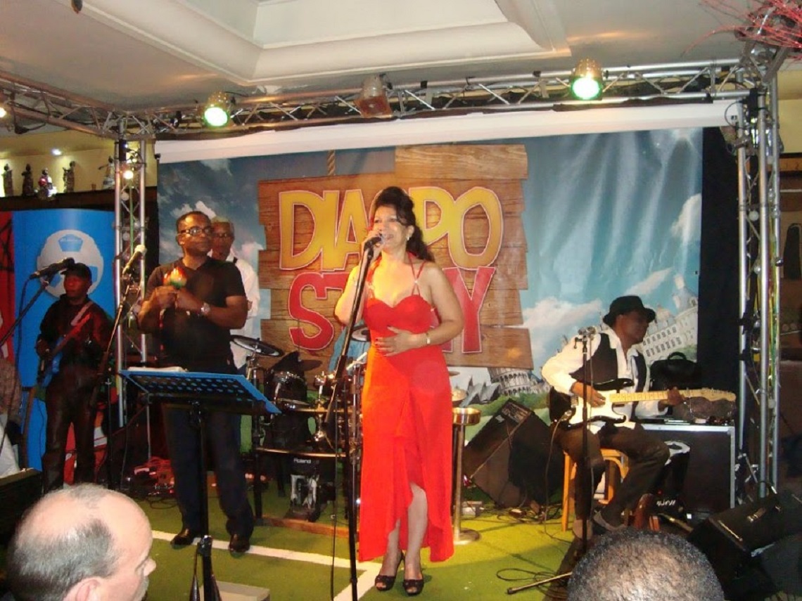 Bana Brazza a été l'invité d'honneur  au  concert privé de LO-BENEL et DINO VANGU